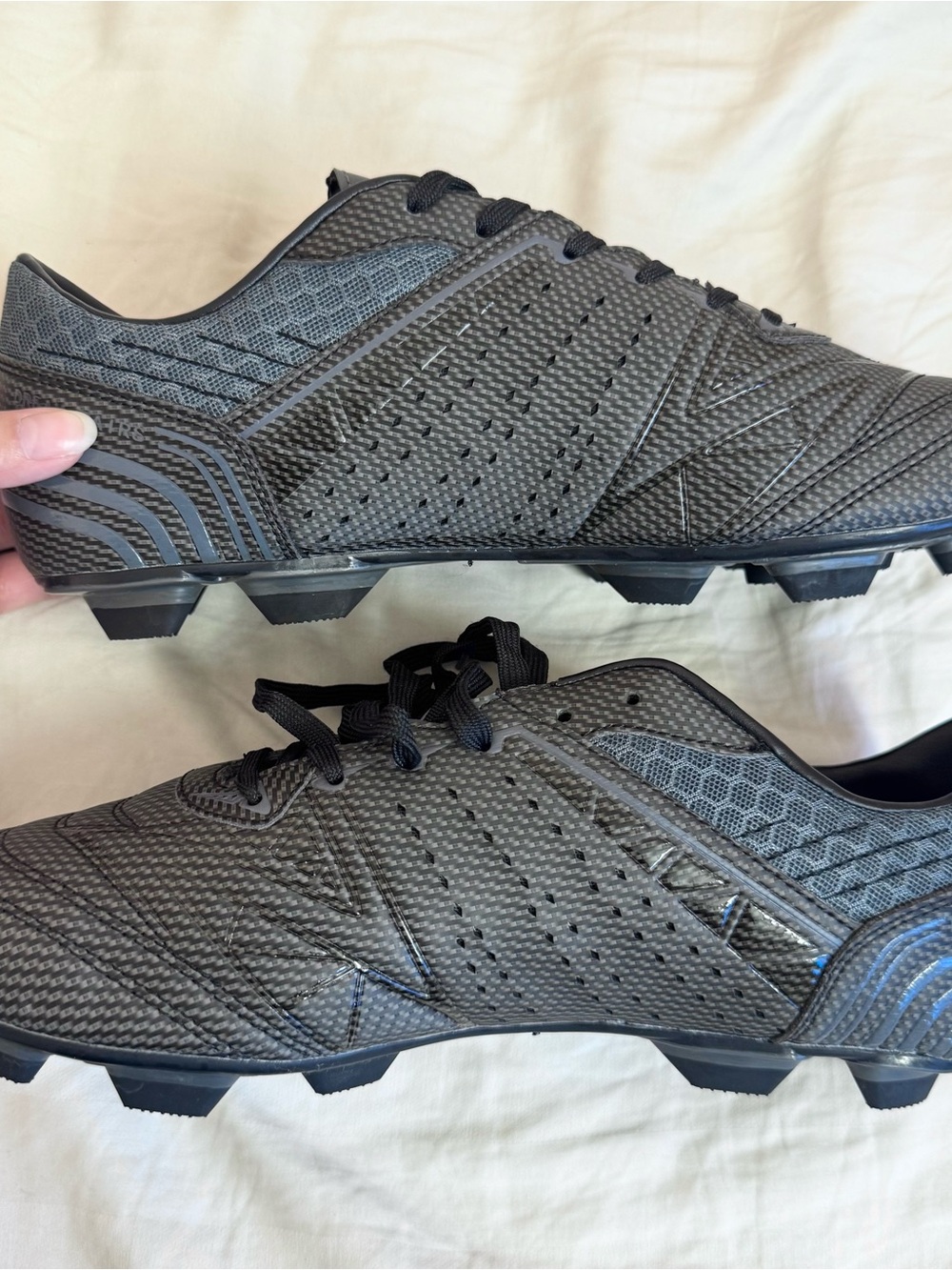 Dream Pairs Men's Black Athletic Turf Soccer Cleats Size 9.5